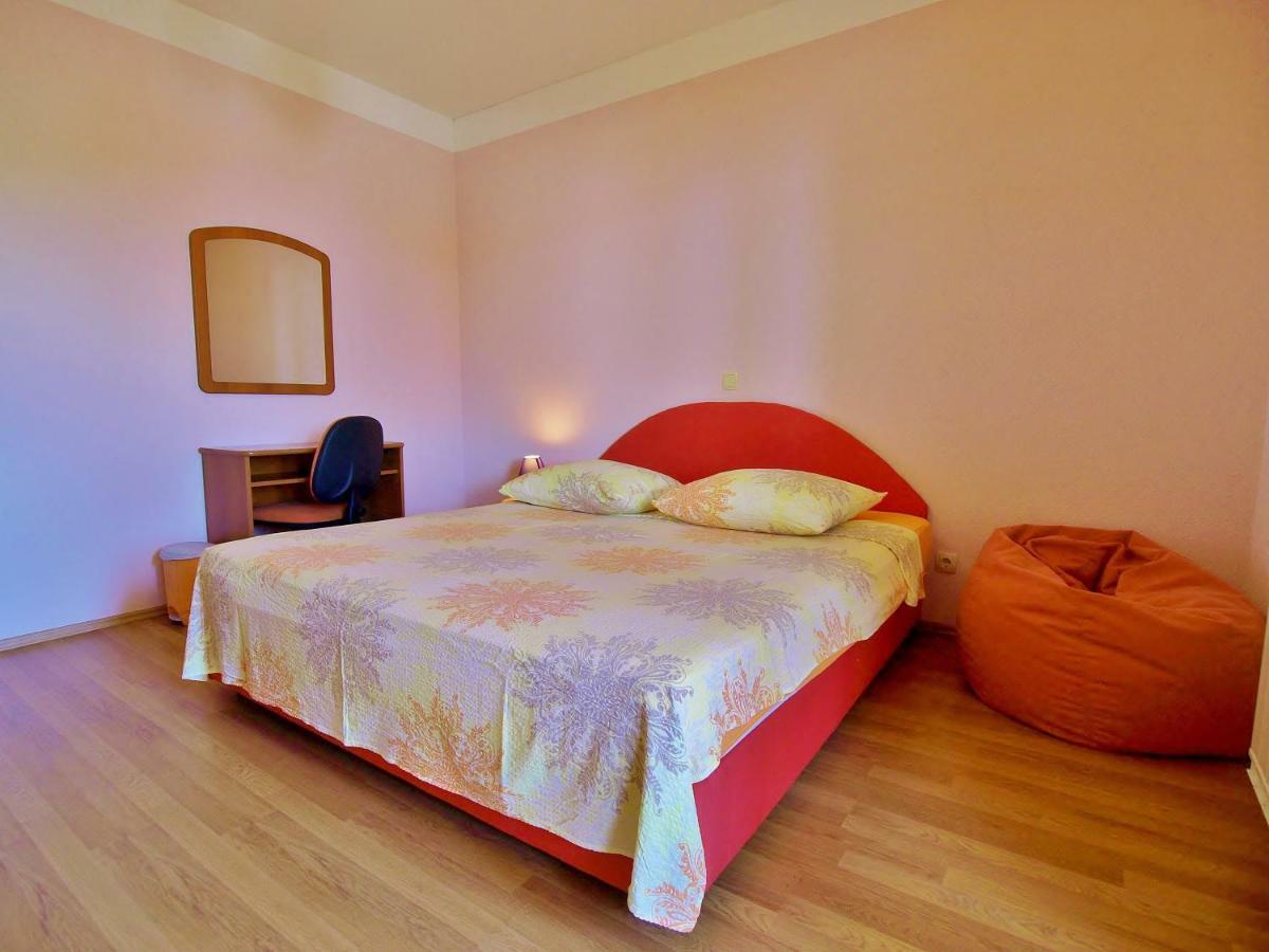 Apartmani Andelo I Ruzica Mundanije Esterno foto