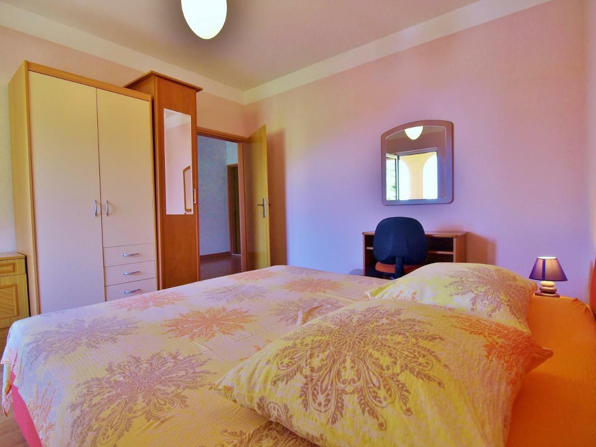 Apartmani Andelo I Ruzica Mundanije Esterno foto