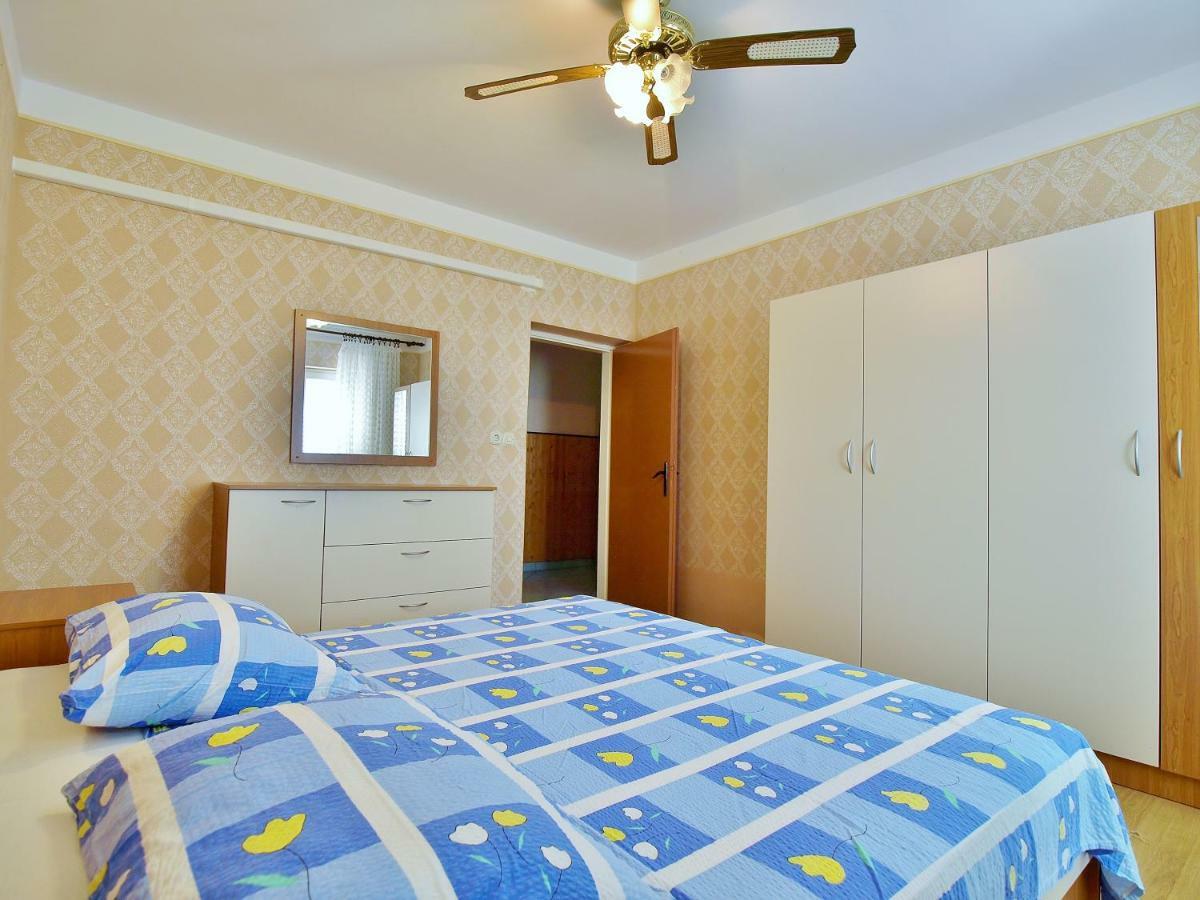Apartmani Andelo I Ruzica Mundanije Esterno foto